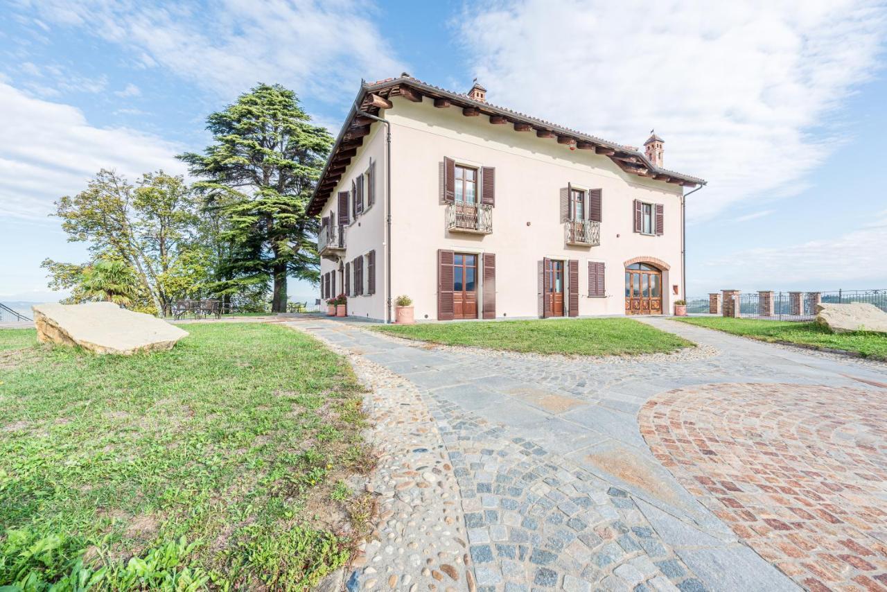 Villa Bricco Paglieri, Entire Villa Alba  Exteriör bild