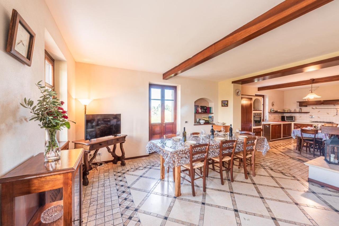 Villa Bricco Paglieri, Entire Villa Alba  Exteriör bild