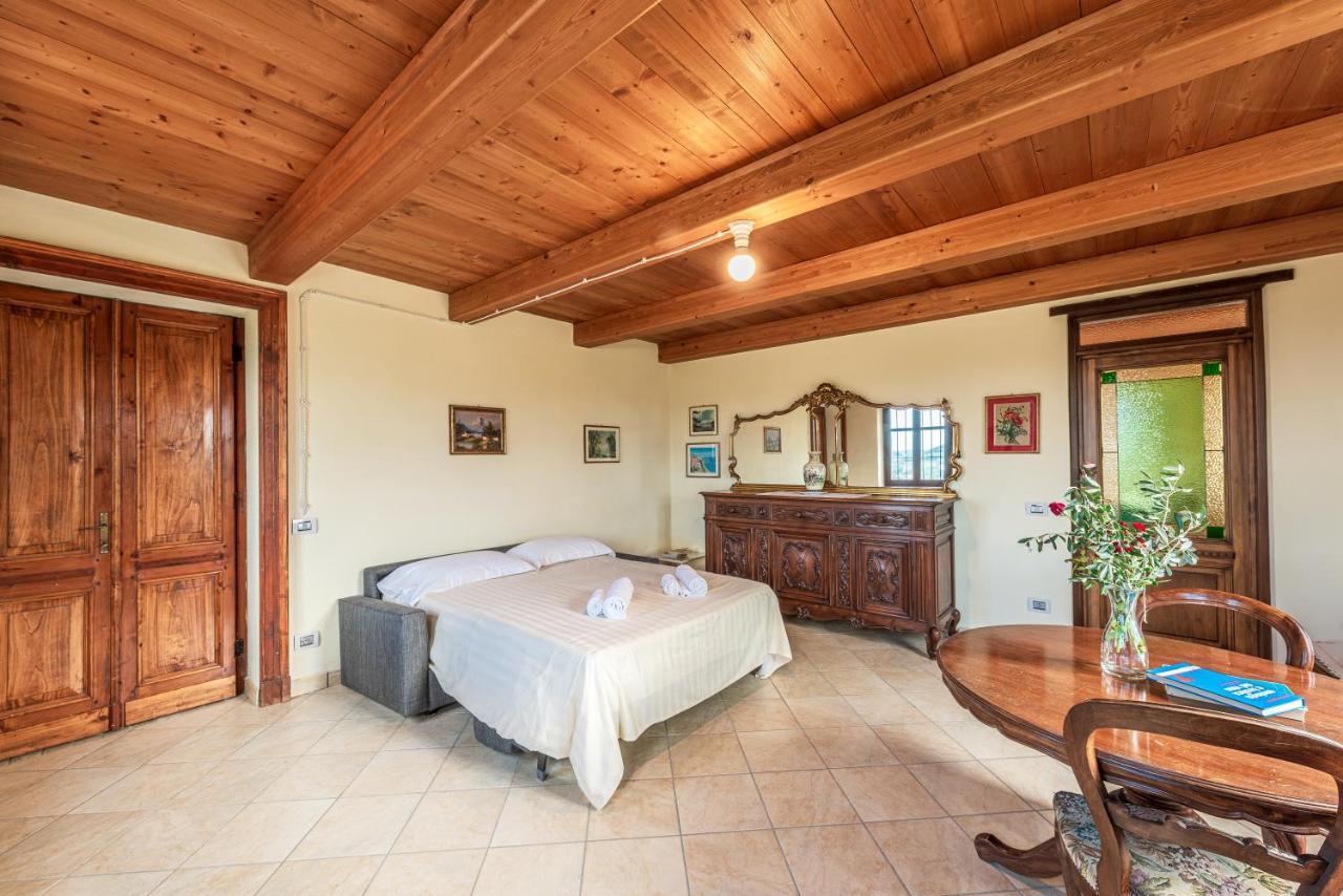 Villa Bricco Paglieri, Entire Villa Alba  Exteriör bild