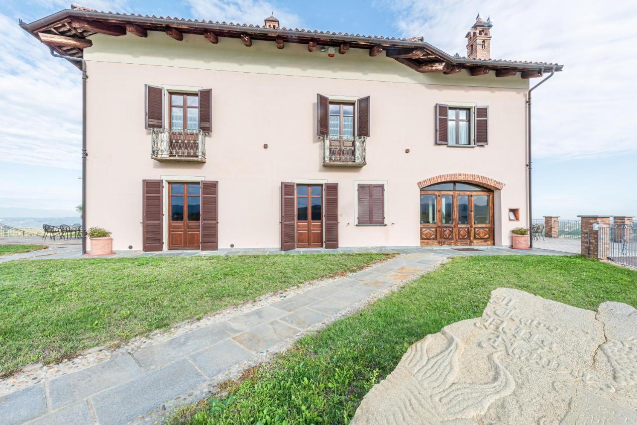 Villa Bricco Paglieri, Entire Villa Alba  Exteriör bild