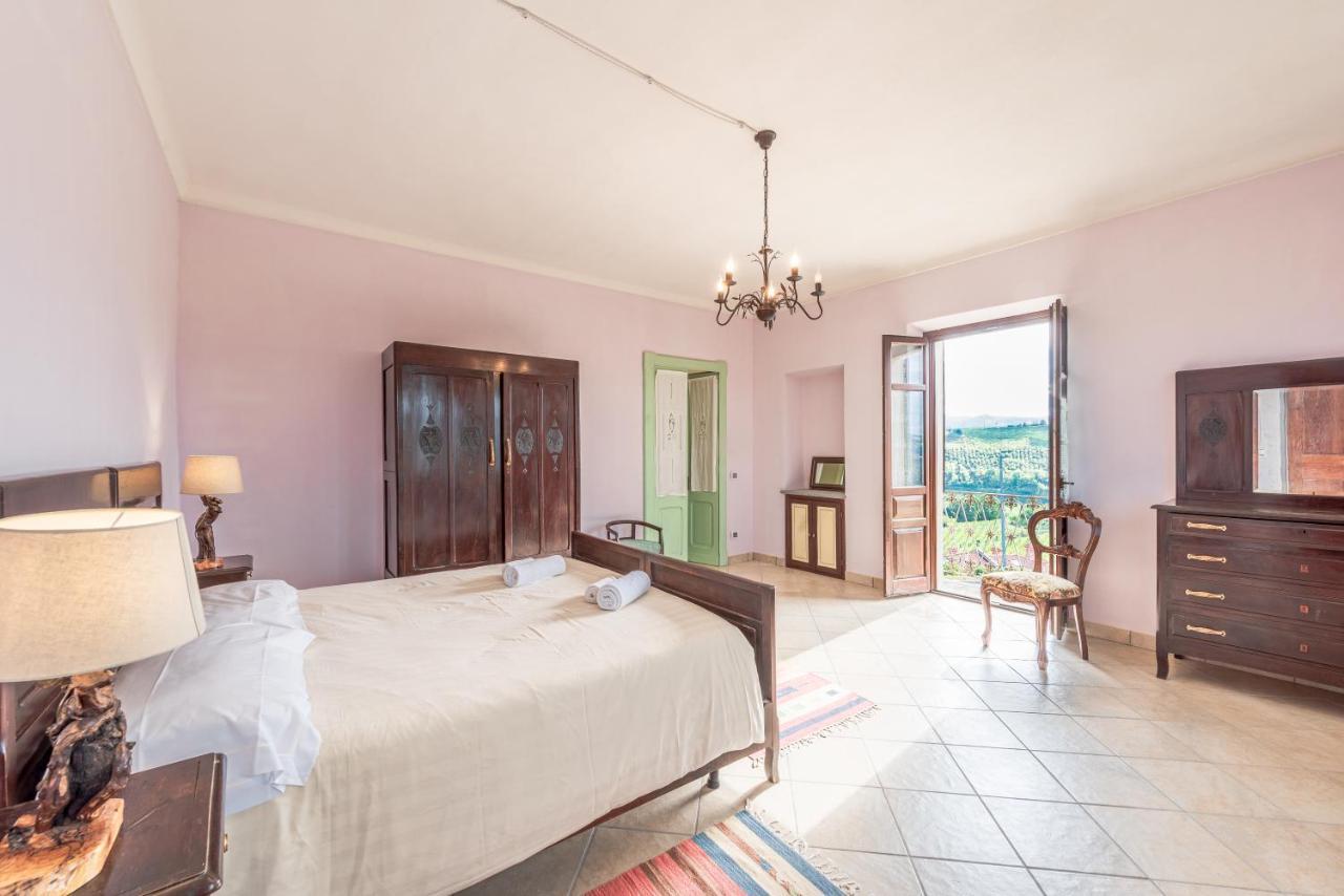 Villa Bricco Paglieri, Entire Villa Alba  Exteriör bild