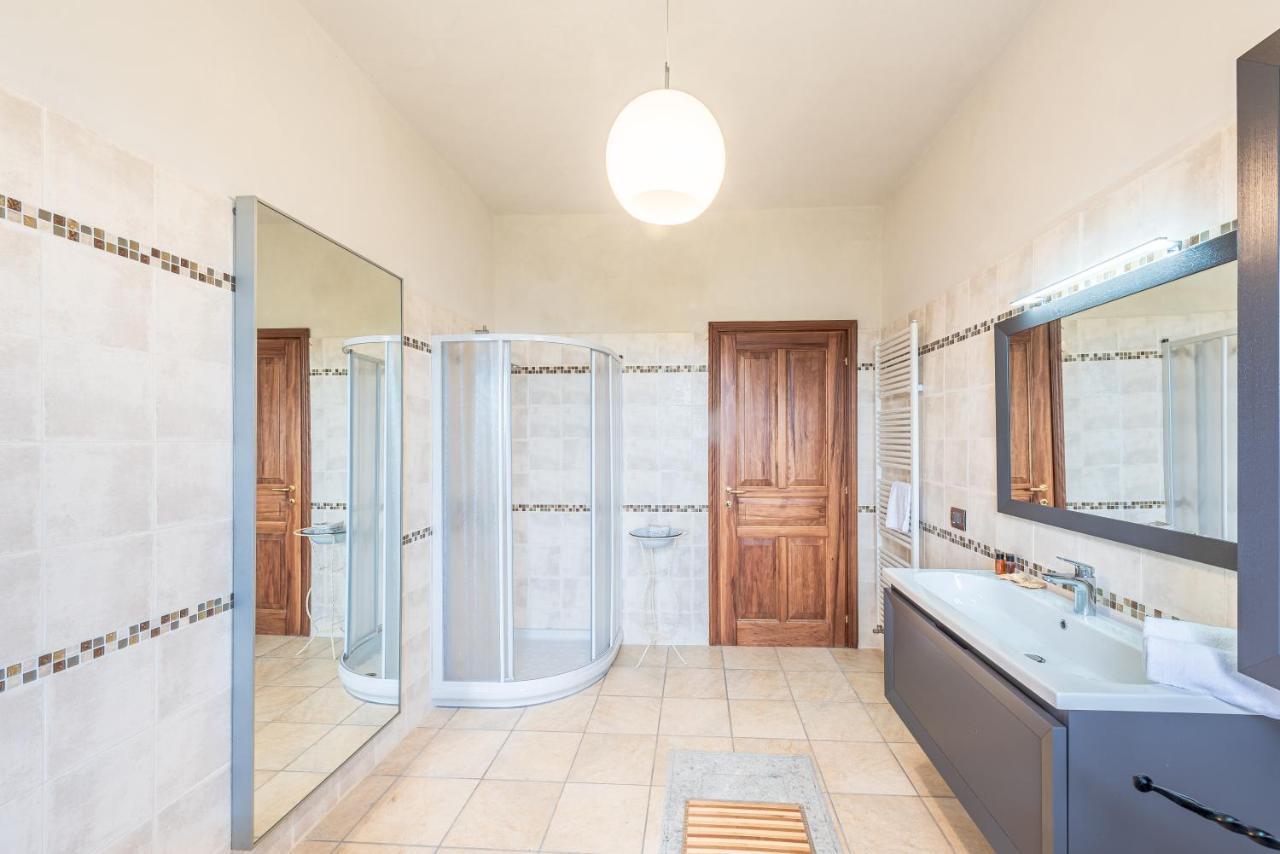Villa Bricco Paglieri, Entire Villa Alba  Exteriör bild